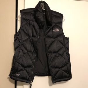 Women’s Northface Down Vest Size Small
